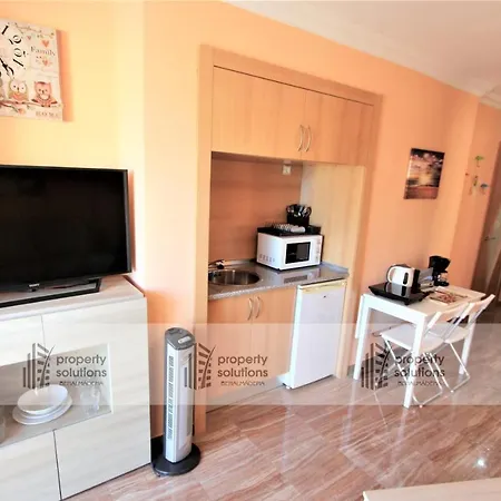 Playamar - Apartamento Copenhague - A 50 Metros De La Playa - Piscina Y Parking Gratis * Торремолинос